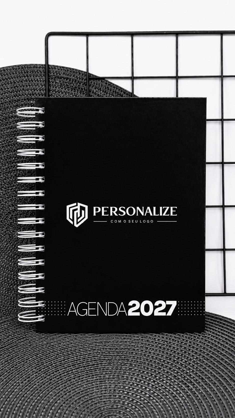 Agenda Office com capa preta personalizada e wire-o